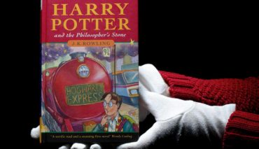 Nuevo rÃ©cord: libro de ‘Harry Potter y la Piedra Filosofal’ alcanza los 118.000 Euros!